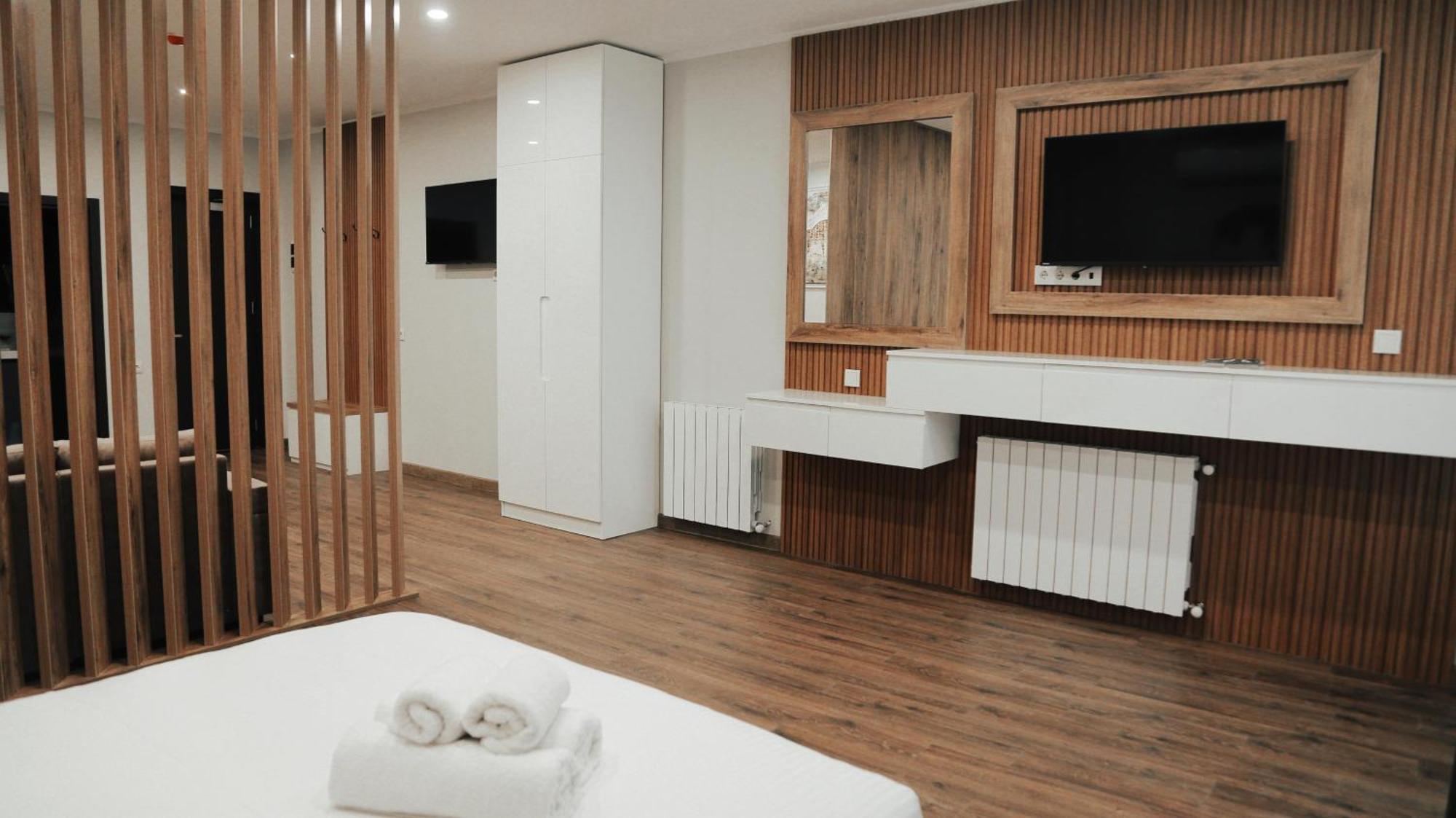 Golden Sun Kobuleti Hotel Buitenkant foto
