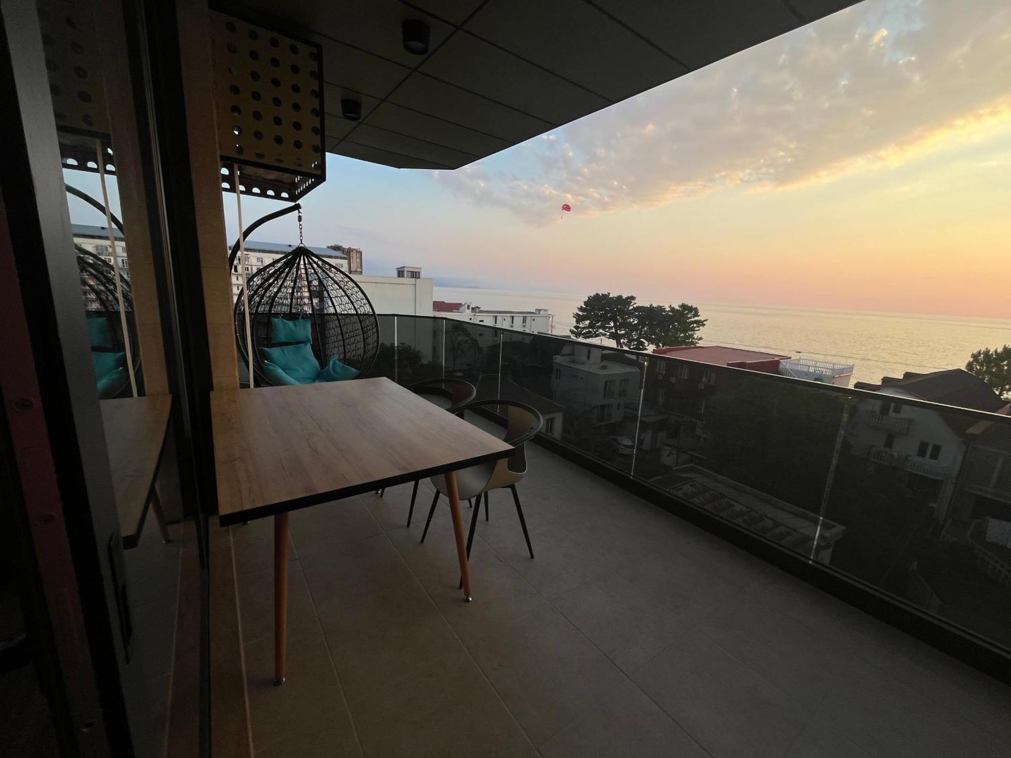 Golden Sun Kobuleti Hotel Buitenkant foto