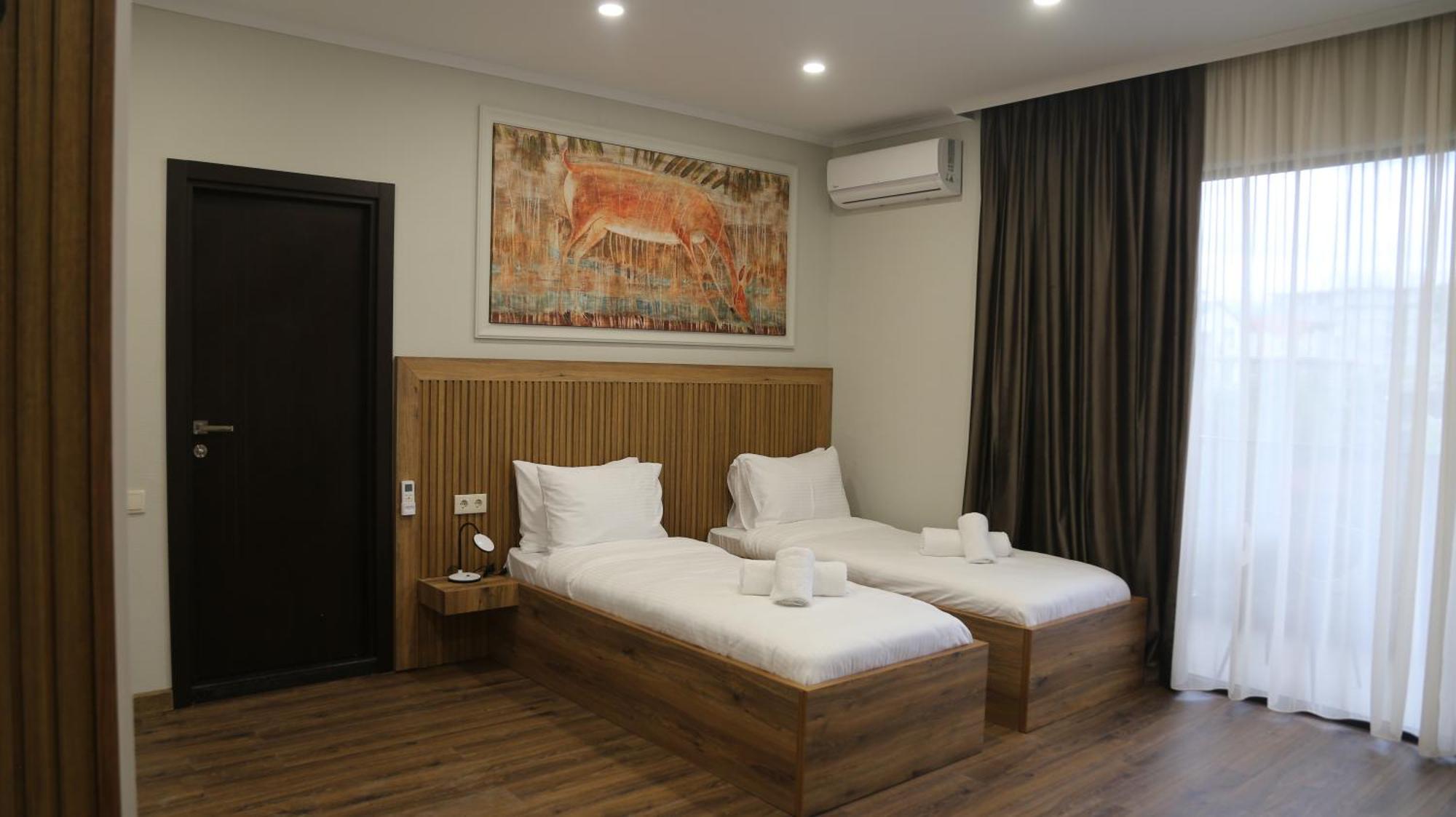 Golden Sun Kobuleti Hotel Buitenkant foto